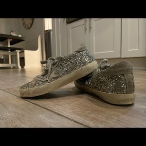 Little girl golden goose sneaker
